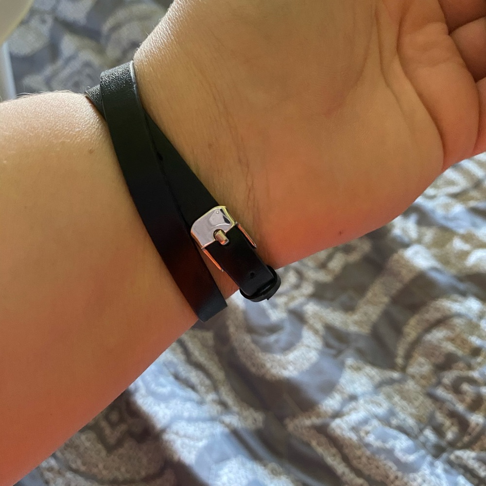 Diffuser wrap bracelet - Picture 2 of 8